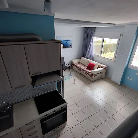 Lägenhet First Line House Sozopoli