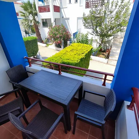 First Line House Apartament