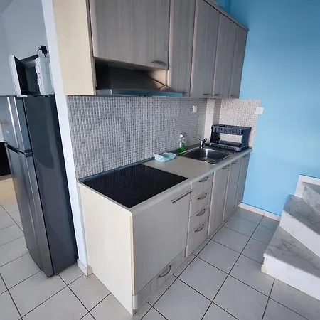 First Line House Apartment