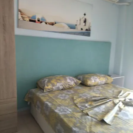 First Line Apartmán
