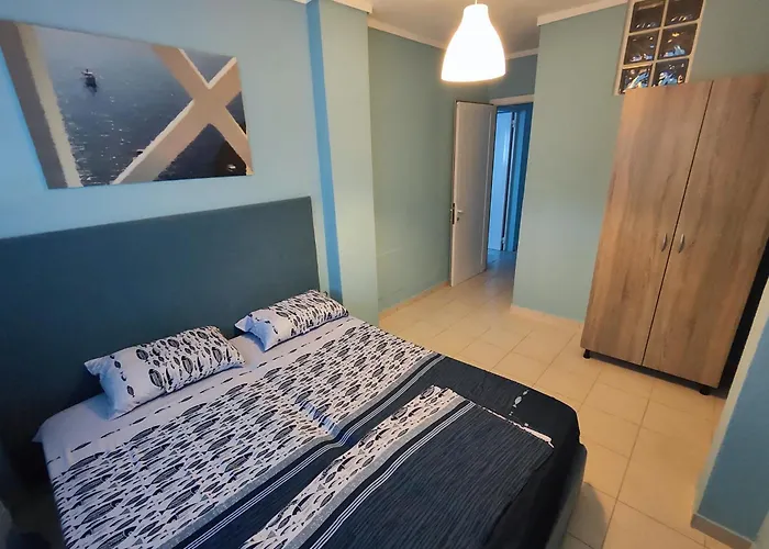 First Line House Appartement