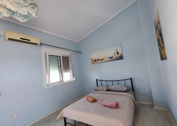 First Line House * Sozopoli